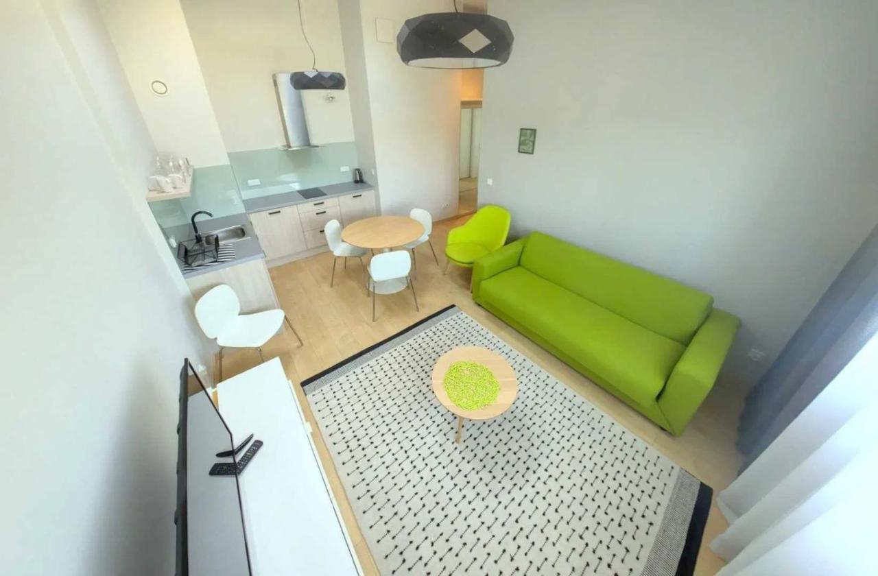 Smart Central Apartments Cracovia Esterno foto